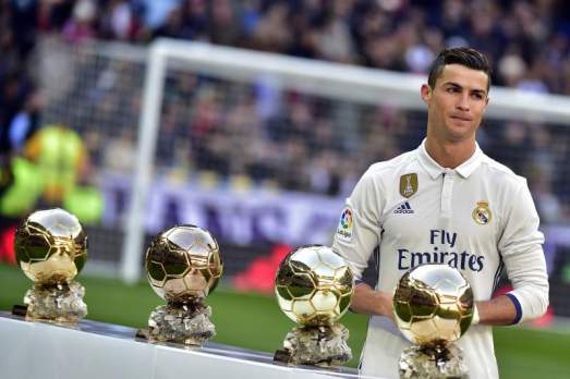 Foto: SAPO DesportoCristiano Ronaldo dedicou quarta Bola de Ouro aos adeptos madridistas